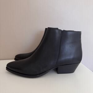 Thursday Boot Co Downtown Black Leather Ankle Boot Size 9